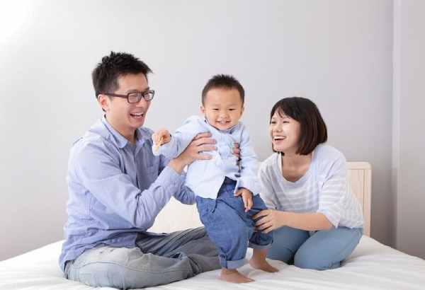 Mơ thấy bố mẹ đánh con gì?