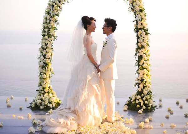 mơ thấy đám cưới