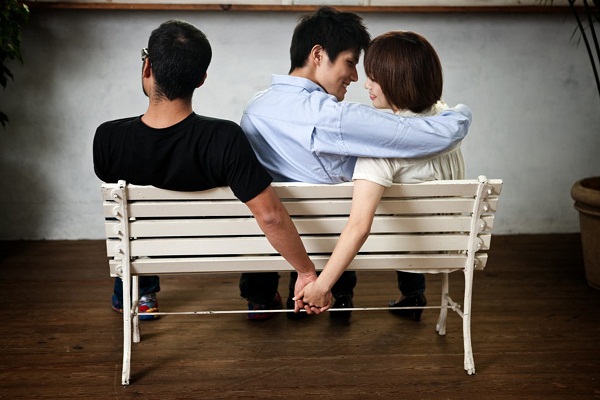 mơ thấy người yêu ngoại tình