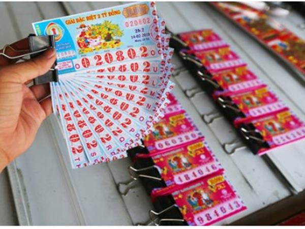Những hệ lụy từ vé số: Gia đình tan nát và cuộc sống chật vật 2