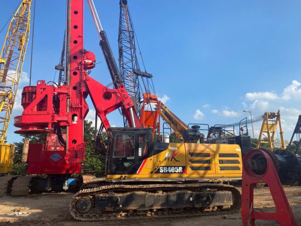 Nằm mơ thấy máy cẩu đánh con gì may mắn có ý nghĩa gì