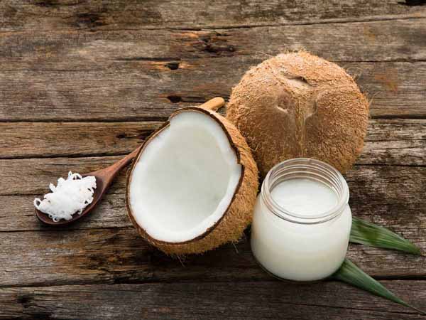 Nhìn thấy quả dừa là điềm báo tốt hay xấu?