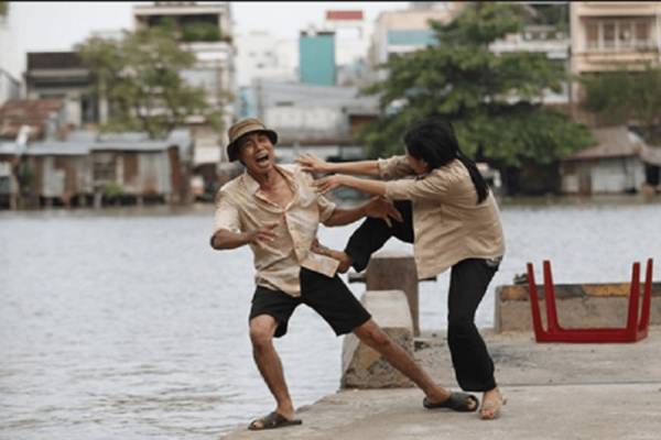 Nhìn thấy 2 vợ chồng đánh nhau điềm gì?