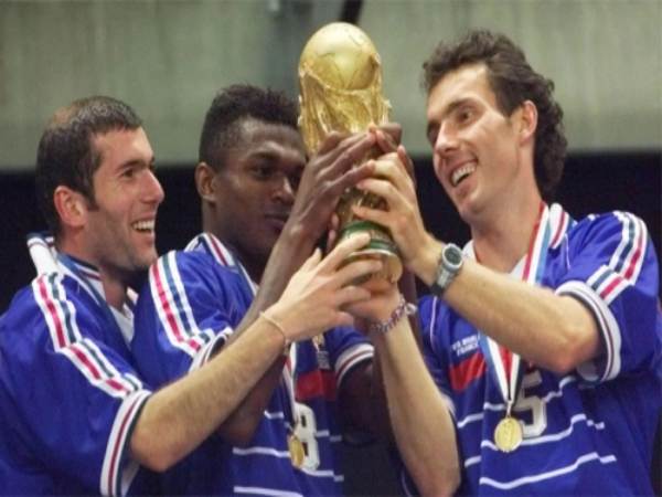 Khám phá số áo Blanc tại các câu lạc bộ và tuyển Pháp